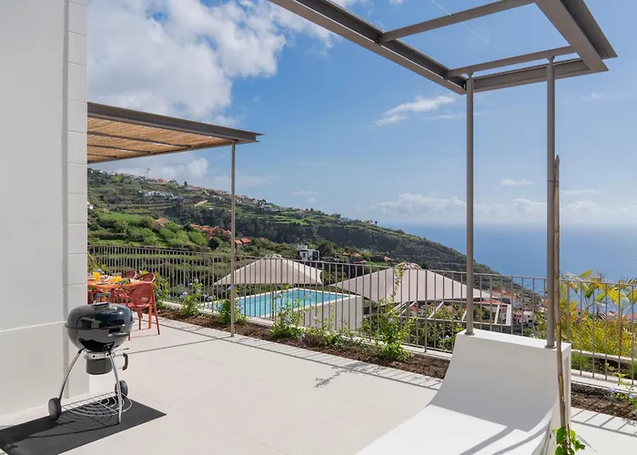 Memorhia Village Calheta (Madeira)