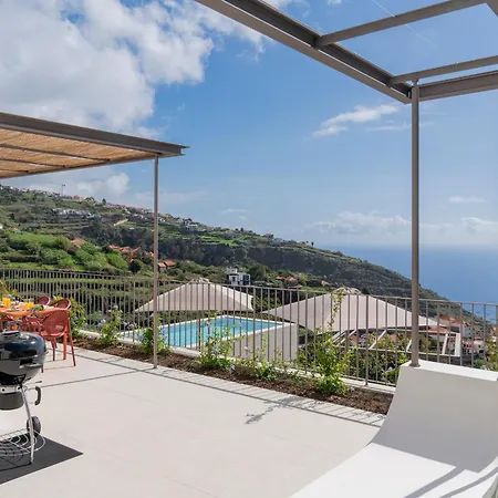 Ourmadeira - Memorhia Village Calheta (Madeira)