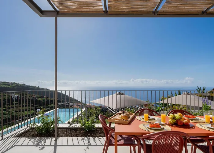 Memorhia Village Calheta (Madeira)